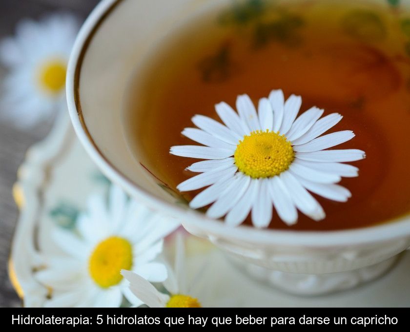 Hidrolaterapia: 5 Hidrolatos Que Hay Que Beber Para Darse Un Capricho