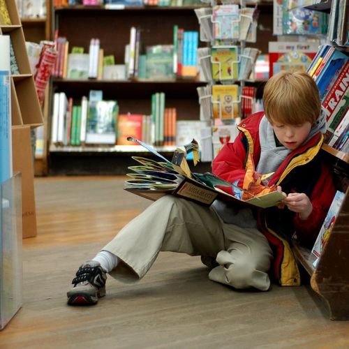 ¿Cómo hacer que a los niños les guste leer?