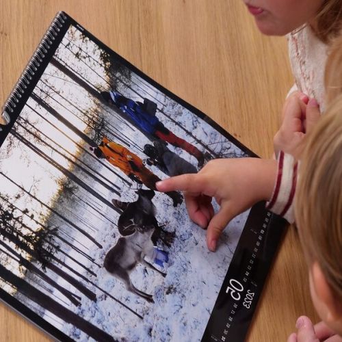 ¿Cómo puedo crear un calendario personalizado para 2023?