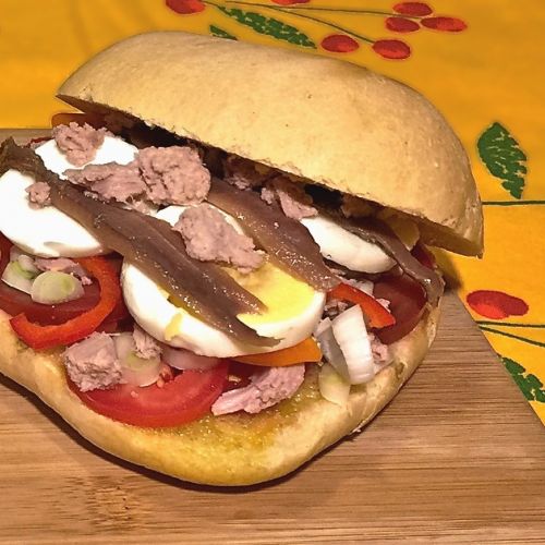 El pan bagnat: la verdadera receta nizarda