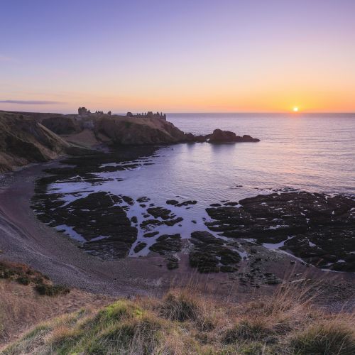 Escocia en primavera: flores, whisky y festivales que no te puedes perder.
