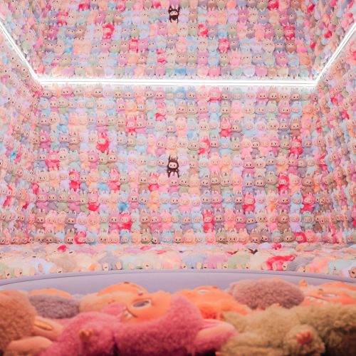 Exposición THE MONSTERS en París: diez años de criaturas fantásticas