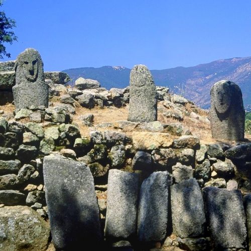 Filitosa: un sitio megalítico en Córcega