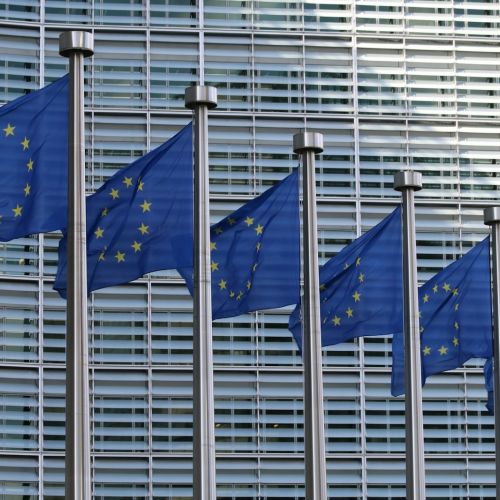 Revisión de la directiva europea sobre los impuestos al tabaco: ¿qué consecuencias para los consumidores y comerciantes belgas?