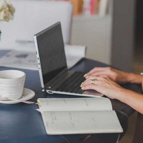 Software de facturación gratuito para autónomos: ¿cuáles lo son realmente y sin condiciones en 2026?