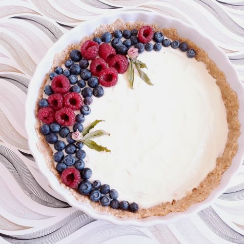 Tarta de yogur y frutos rojos: una receta para San Valentín